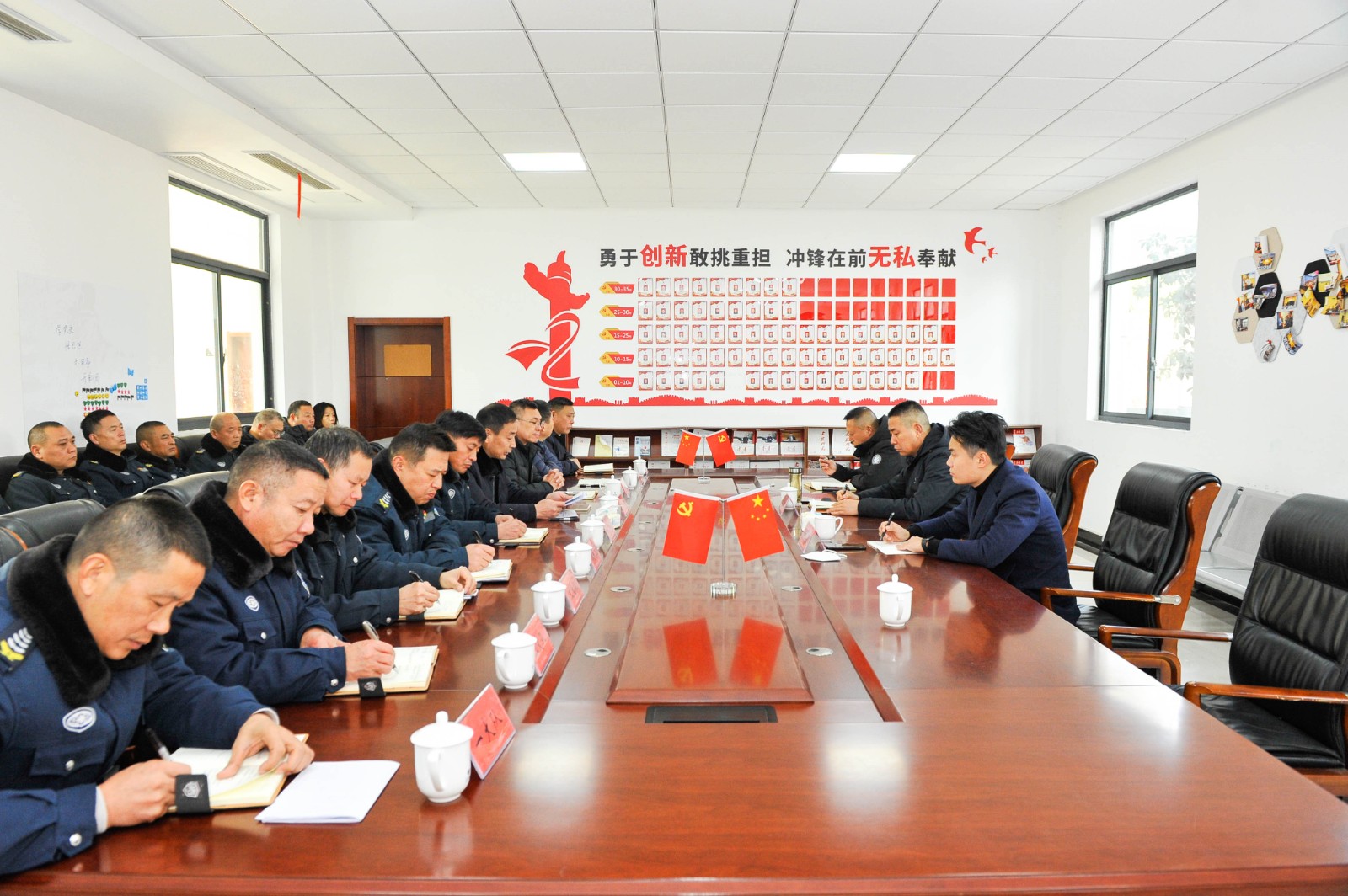 _DSC8209_副本.jpg _DSC8209_副本.jpg